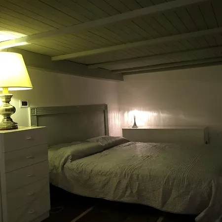 Lejlighed Urbana 64 *