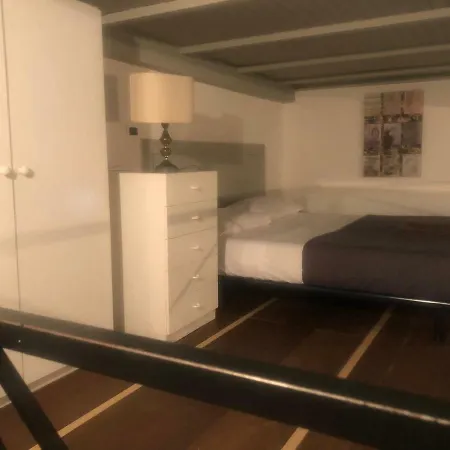 Lägenhet Urbana 64 *